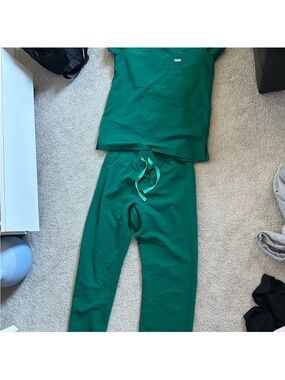 FIGS hunter green scrub set